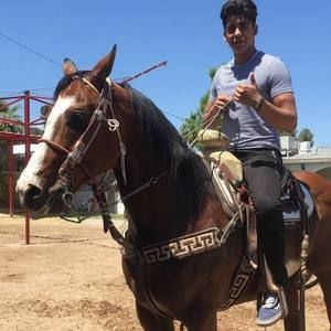 Meet your Posher, Erick d.